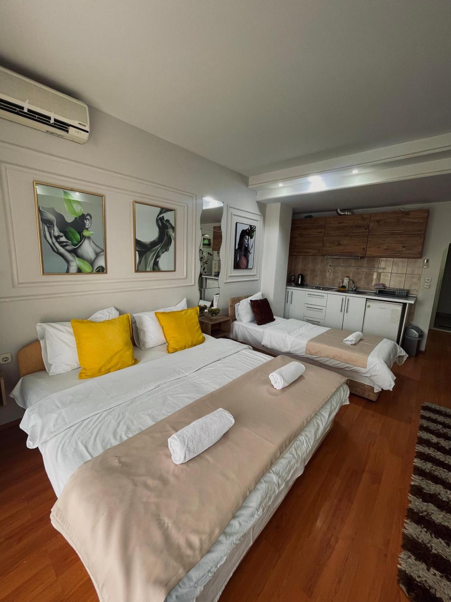 Exclusive Apartments With Lake View 오흐리드 외부 사진